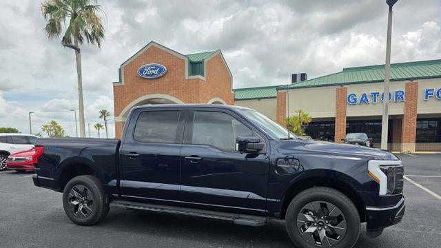 2023 Ford F-150 Lightning Platinum