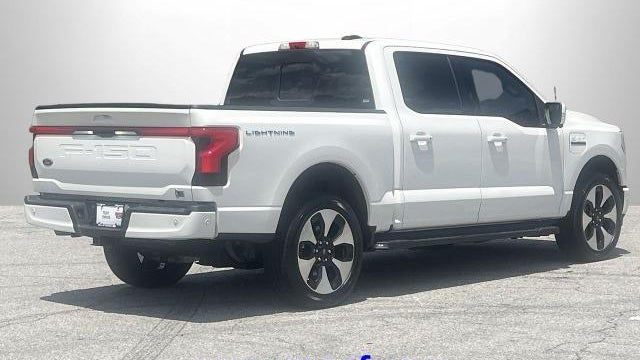 2023 Ford F-150 Lightning XLT
