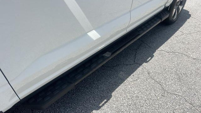 2023 Ford F-150 Lightning XLT