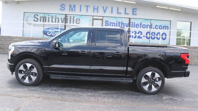 2023 Ford F-150 Lightning XLT