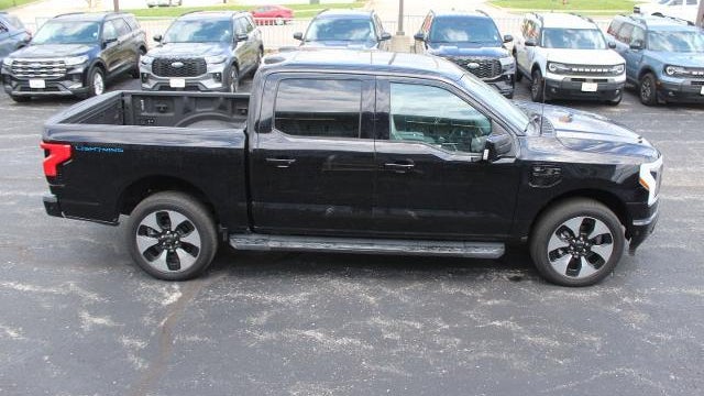 2023 Ford F-150 Lightning XLT