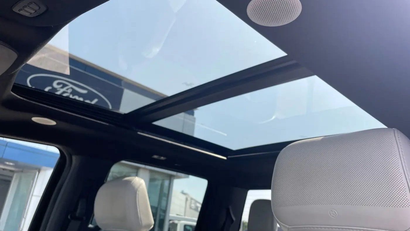2023 Ford F-150 Lightning Platinum