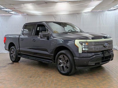 2022 Ford F-150 Lightning AWD Lariat 4DR Supercrew 5.5 FT. SB