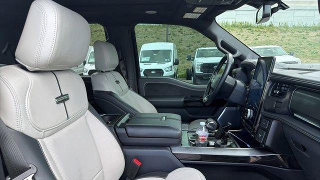2023 Ford F-150 Lightning XLT