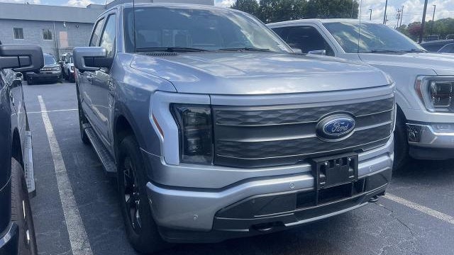 2023 Ford F-150 Lightning XLT