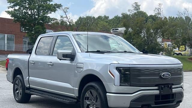 2023 Ford F-150 Lightning XLT
