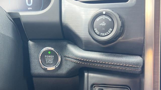 2023 Ford F-150 Lightning XLT