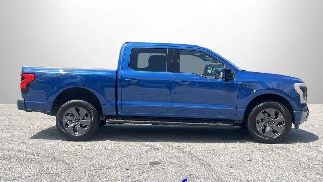 2022 Ford F-150 Lightning XLT