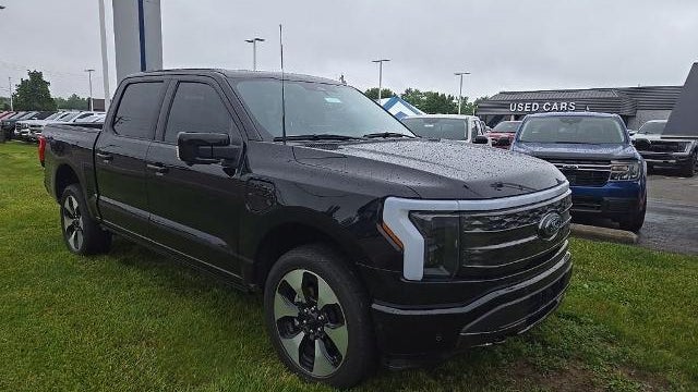 2023 Ford F-150 Lightning XLT