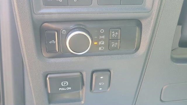 2023 Ford F-150 Lightning XLT