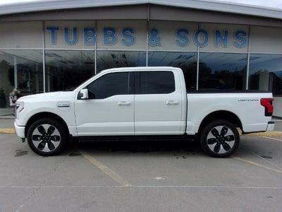 2022 Ford F-150 Lightning AWD Platinum 4DR Supercrew 5.5 FT. SB