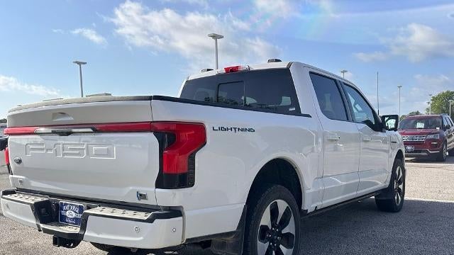2023 Ford F-150 Lightning XLT