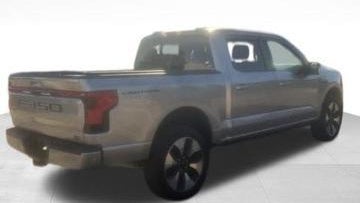 2023 Ford F-150 Lightning XLT