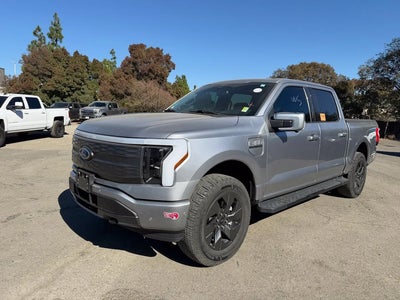 2023 Ford F-150 Lightning AWD Lariat 4DR Supercrew 5.5 FT. SB
