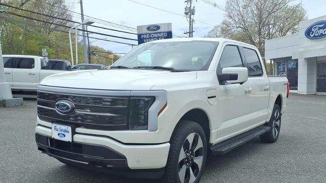 2023 Ford F-150 Lightning XLT