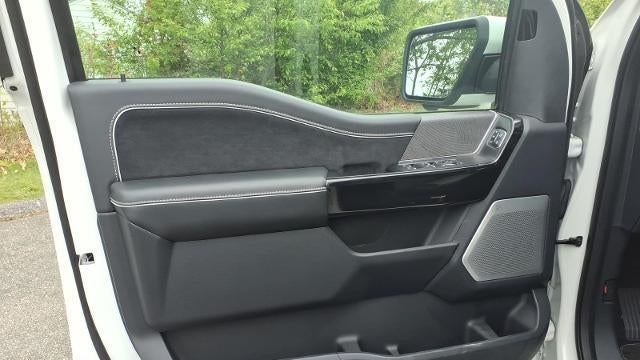 2023 Ford F-150 Lightning XLT