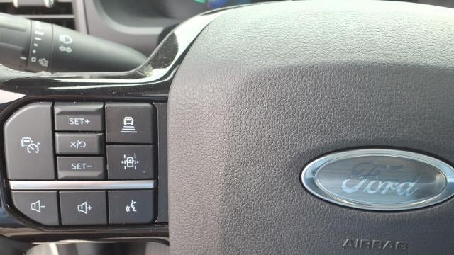 2023 Ford F-150 Lightning XLT