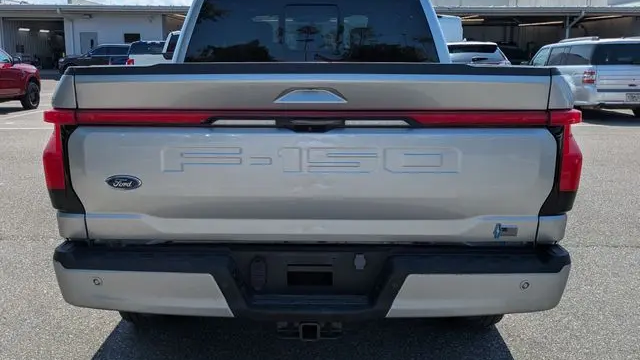 2023 Ford F-150 Lightning XLT