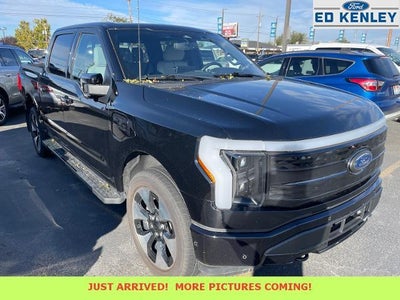 2023 Ford F-150 Lightning AWD Platinum 4DR Supercrew 5.5 FT. SB