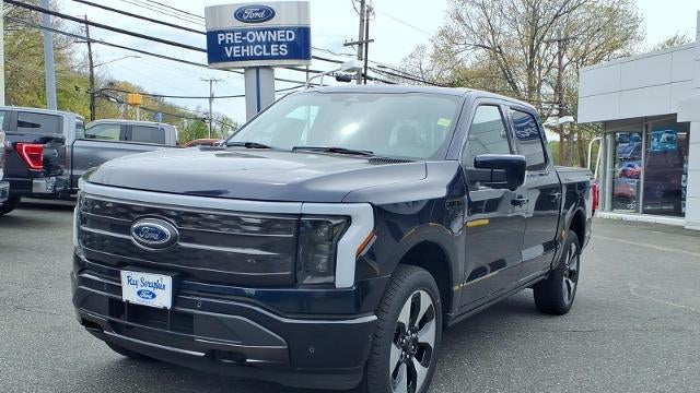 2023 Ford F-150 Lightning Lariat