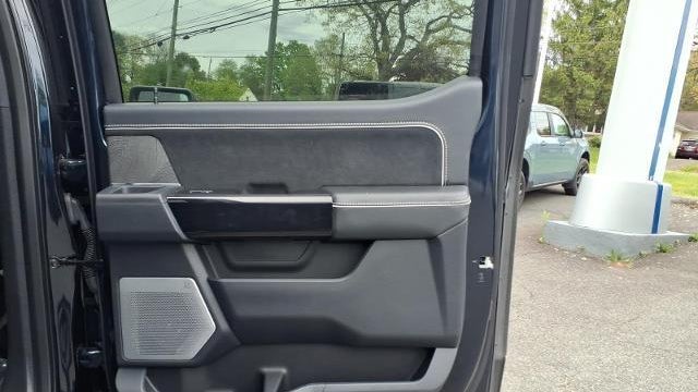 2023 Ford F-150 Lightning Lariat