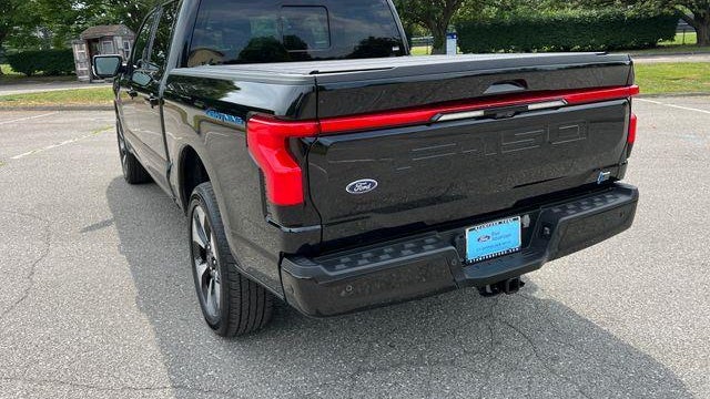 2023 Ford F-150 Lightning Pro
