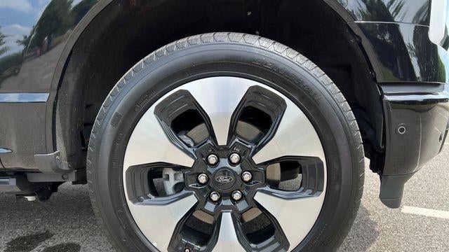 2023 Ford F-150 Lightning Pro