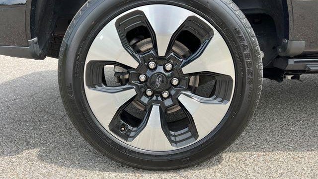 2023 Ford F-150 Lightning Pro