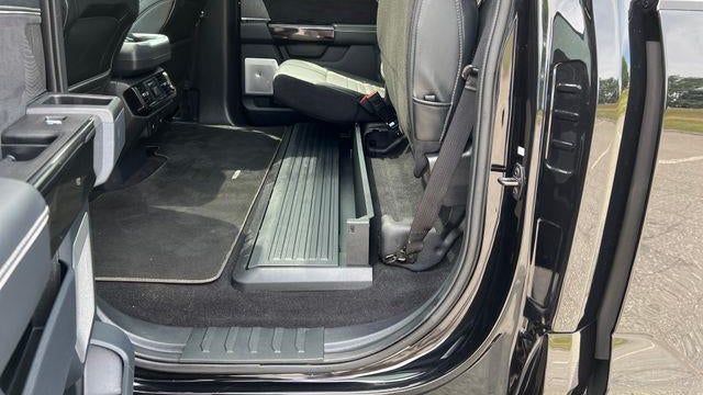 2023 Ford F-150 Lightning Pro