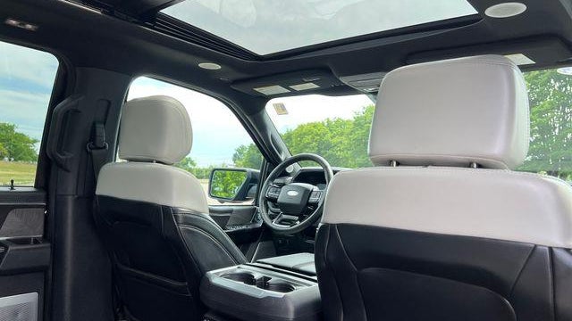 2023 Ford F-150 Lightning Pro