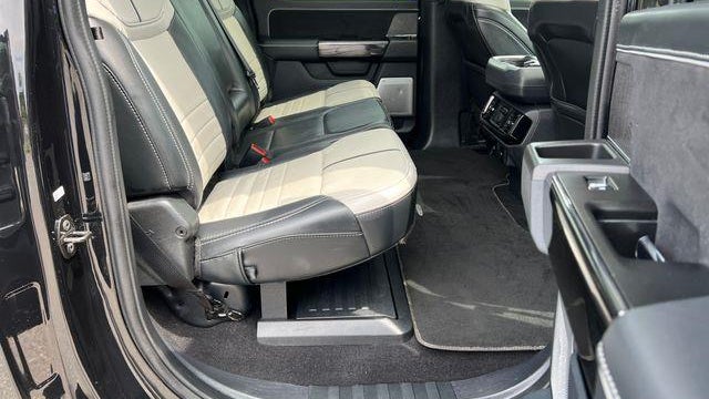 2023 Ford F-150 Lightning Pro
