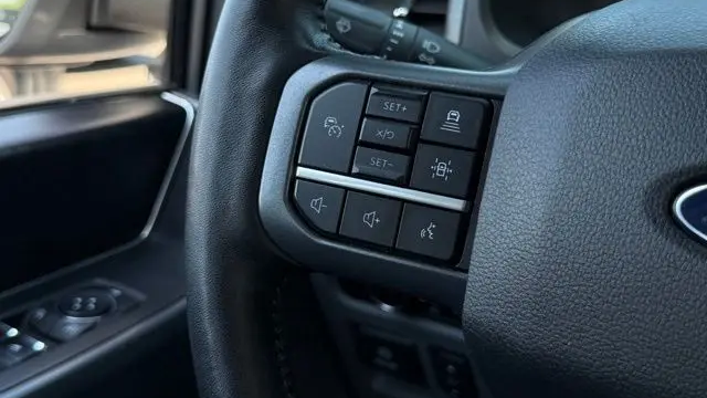 2024 Ford F-150 Lightning Flash