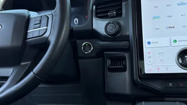 2024 Ford F-150 Lightning Flash