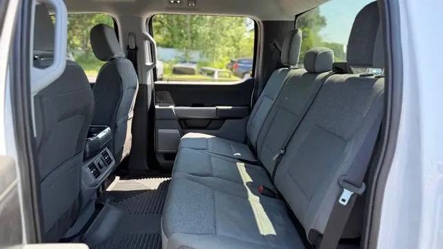 2024 Ford F-150 Lightning Flash