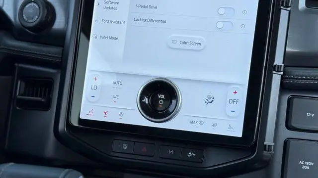2024 Ford F-150 Lightning Flash