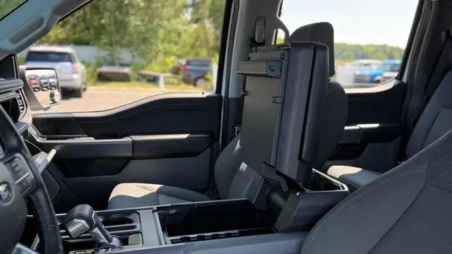 2024 Ford F-150 Lightning Flash