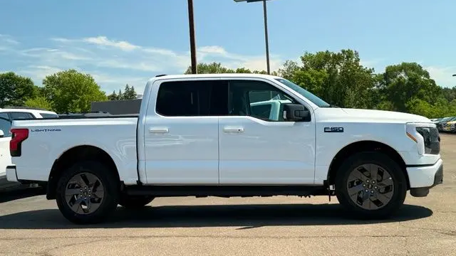 2024 Ford F-150 Lightning Flash