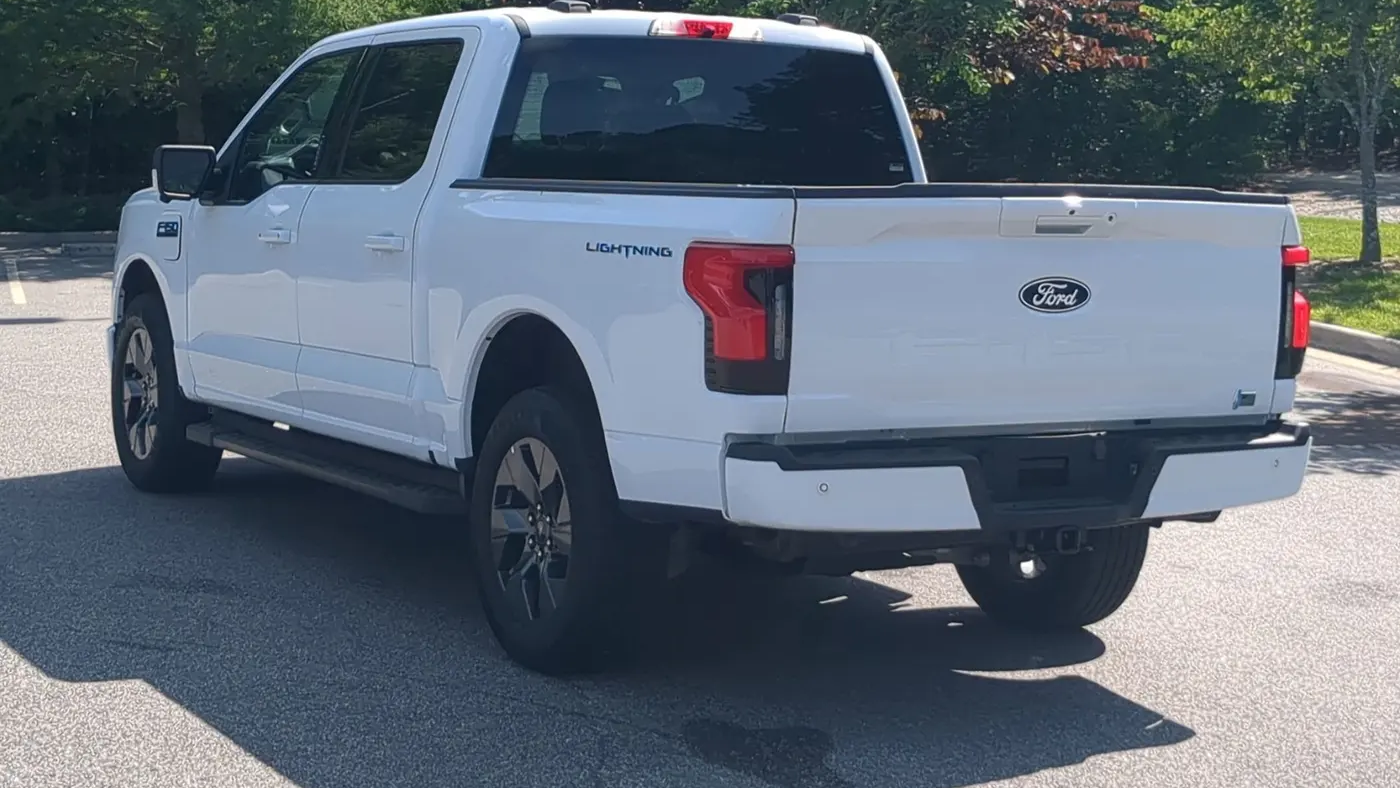 2024 Ford F-150 Lightning Flash