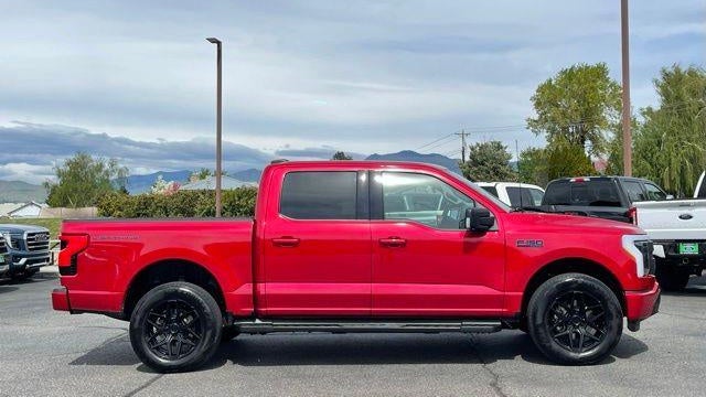 2024 Ford F-150 Lightning Flash