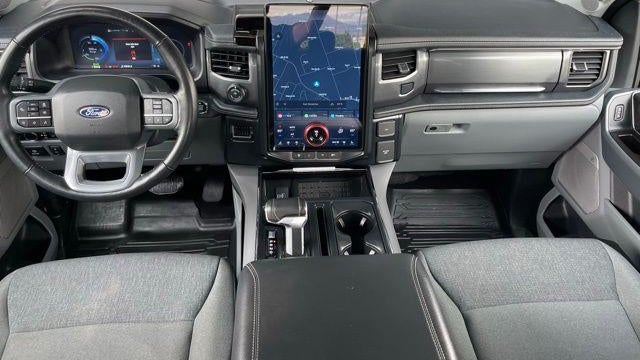 2024 Ford F-150 Lightning Flash