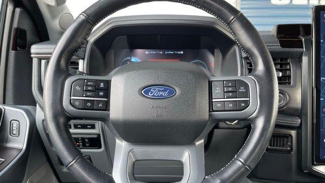 2024 Ford F-150 Lightning Flash