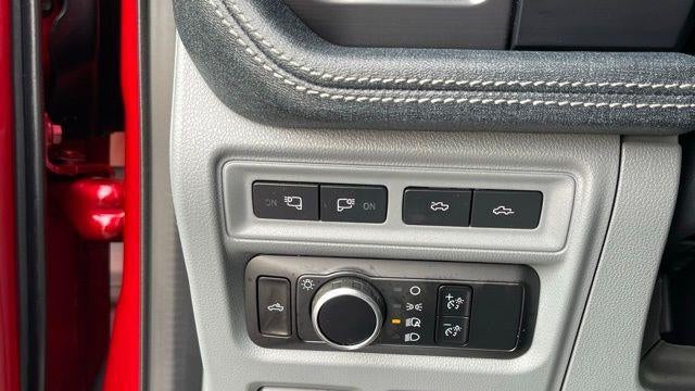 2024 Ford F-150 Lightning Flash