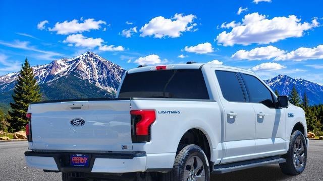 2025 Ford F-150 Lightning Flash