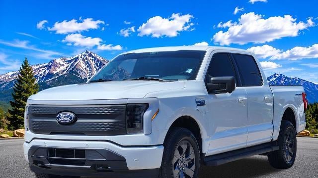 2025 Ford F-150 Lightning Flash