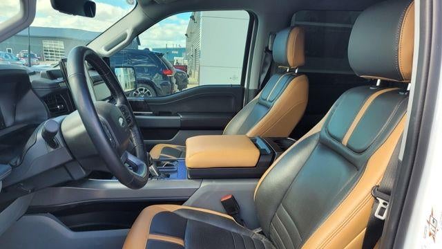 2024 Ford F-150 Lightning Flash