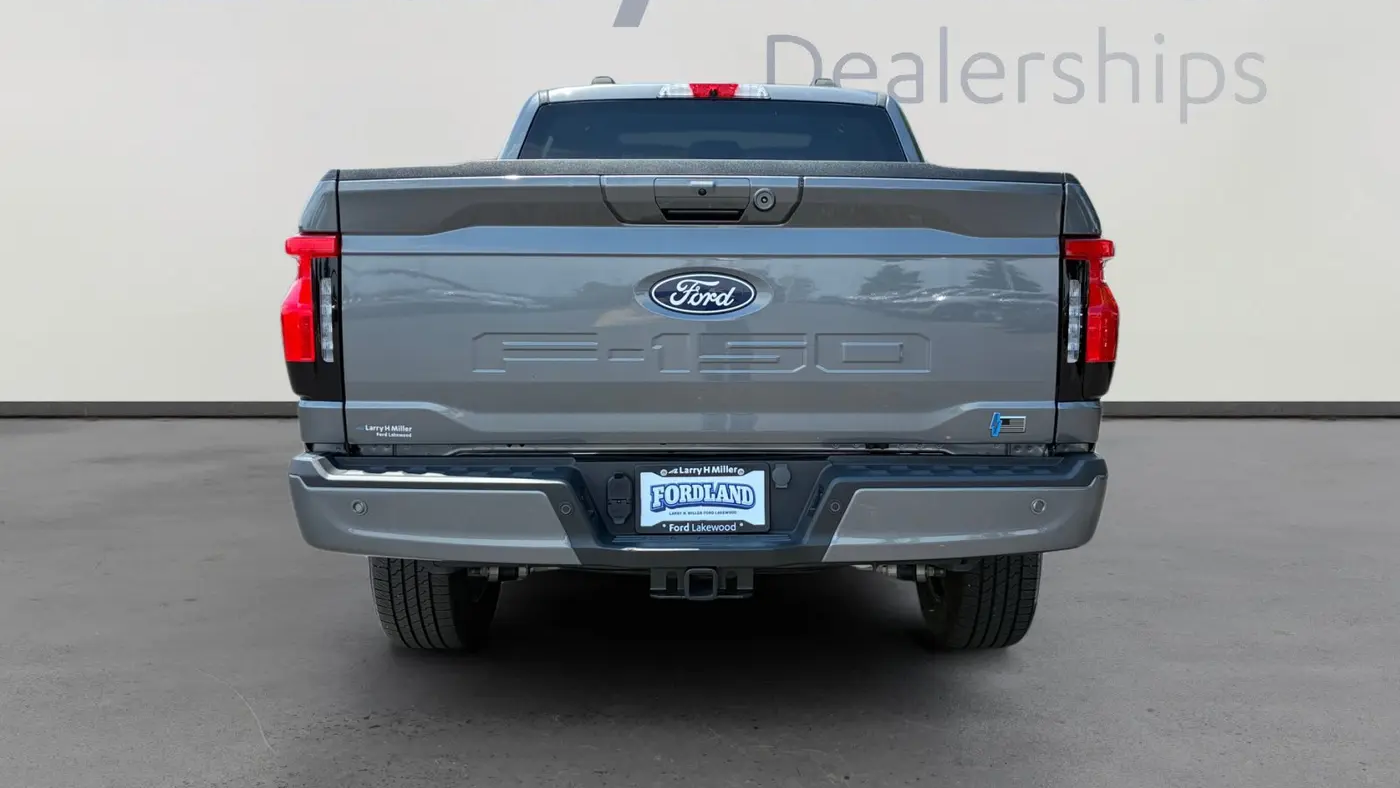 2024 Ford F-150 Lightning Flash