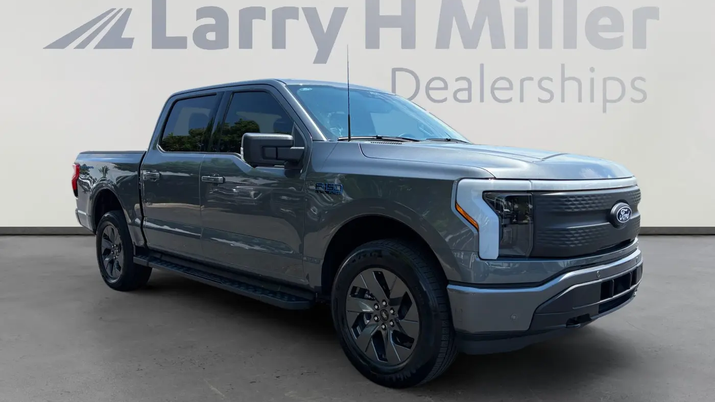 2024 Ford F-150 Lightning Flash