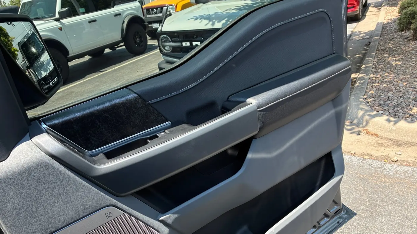 2024 Ford F-150 Lightning Flash