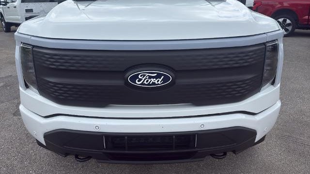 2024 Ford F-150 Lightning Flash
