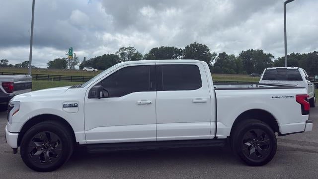 2024 Ford F-150 Lightning Flash
